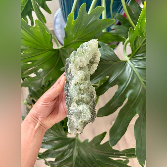 Double sided prehnite from Morocco - Picture 6 of 9